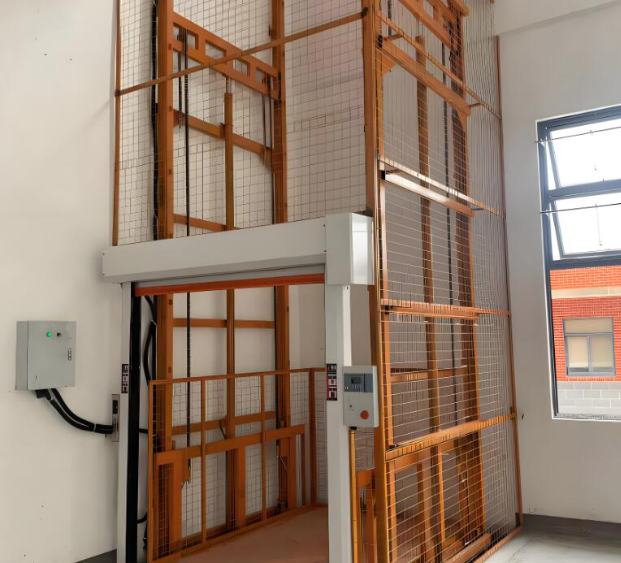 普兰升降货梯是特种设备码